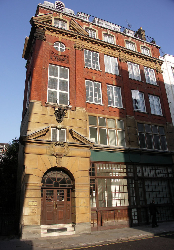 8 & 9 Giltspur Street