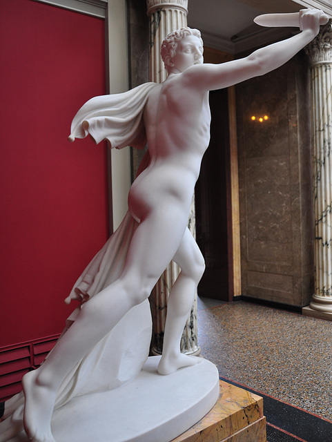 Ny Carlsberg Glyptotek – Orestes flees from the Eumenides