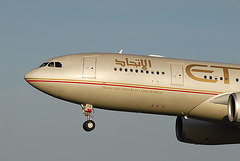 A6-EYS A330 Etihad Airways