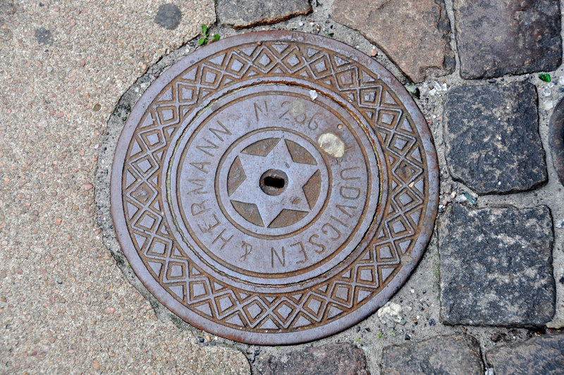 Copenhagen – Ludvigsen & Hermann No. 256 Manhole cover