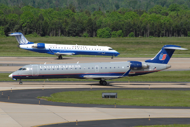 N508MJ CRJ-700 United Express