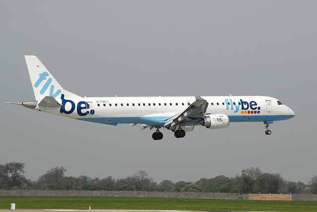 G-FBEJ EMB-195 FlyBE