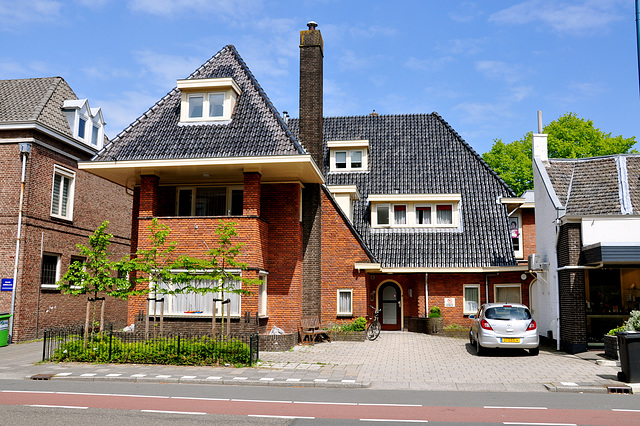 House in Oegstgeest