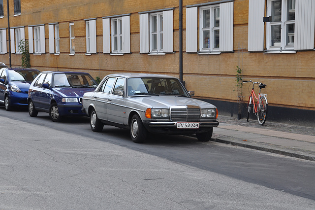 Copenhagen – Mercedes-Benz W123