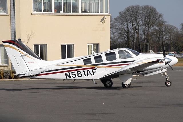 N581AF Beech 58