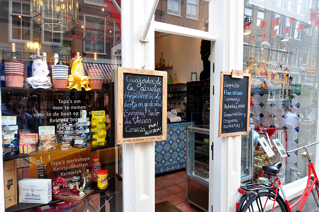 Hapjes voor in de bootje en op de straat