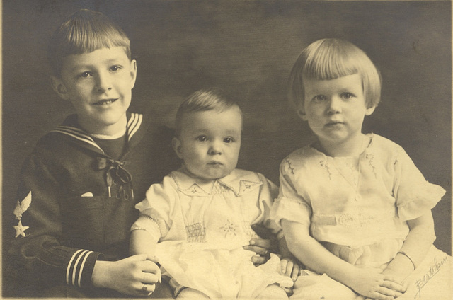 Carl, Richard and Doris Grossenbach, about 1924