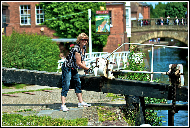 Working the lock gates 2