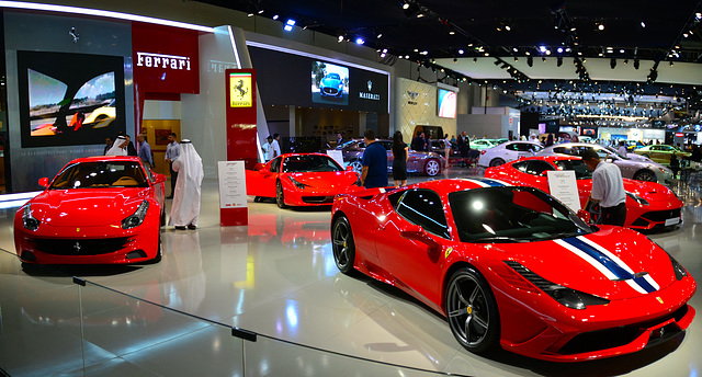 Dubai 2013 – Dubai International Motor Show – Ferraris