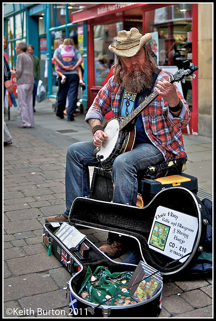 Dave Hum - Celtic and Bluegrass - on the 5 string banjo.