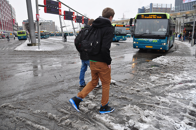 Leiden bus station