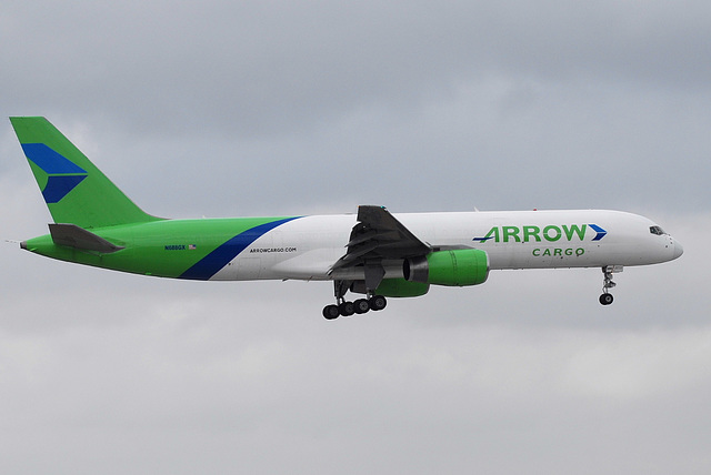 N688GX B757-225F Arrow Air