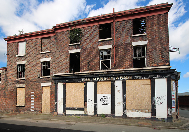 Mersey Arms Pub, Neptune Street and Corporation Road, Birkehead