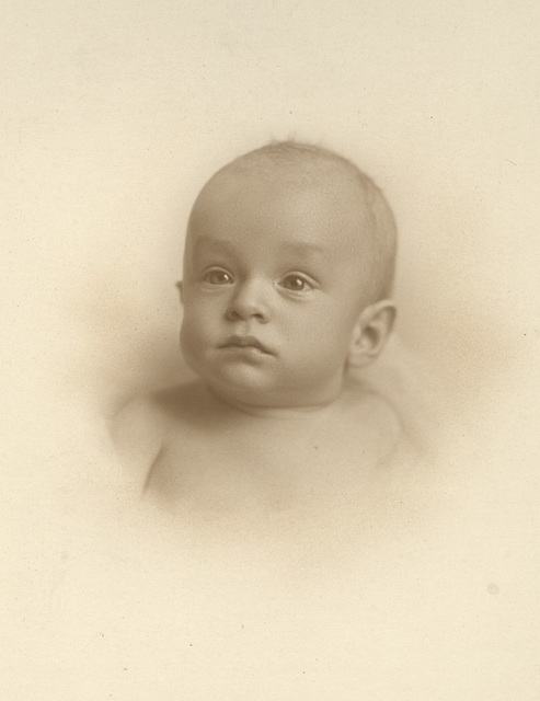 Carl Rudolph Greyson, nee Grossenbach, early 1916