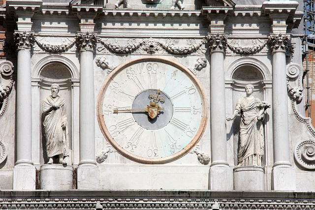 Baroque clock