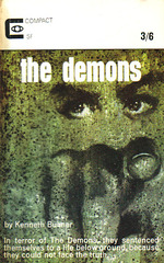 Kenneth Bulmer - The Demons