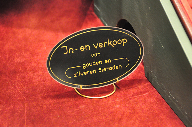 Pootjesglas – In- en verkoop van gouden en zilveren sieraden