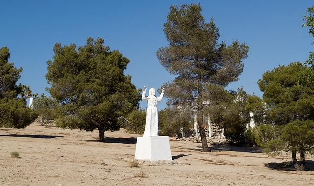 Yucca Valley Desert Christ Park (033)