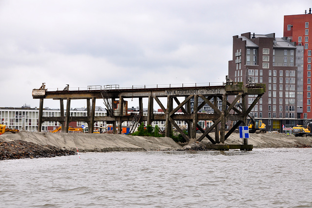 Old frame of a crane of the sand company A. Goedhart & Zonen