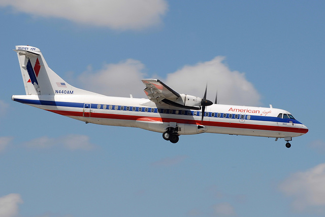 N440AM ATR-72-212 American Eagle