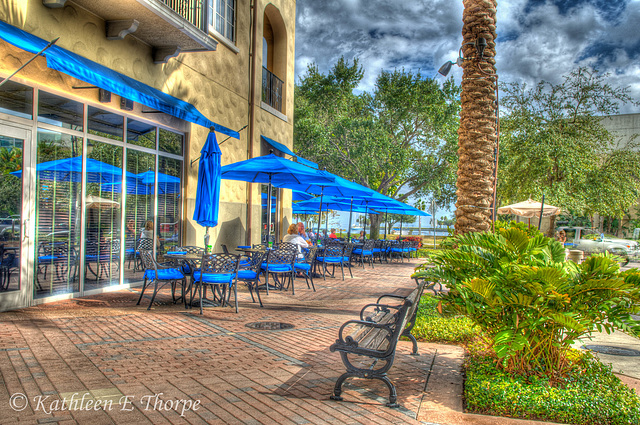 Parkshore Grill