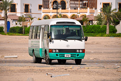 Dubai 2012 – Toyota bus