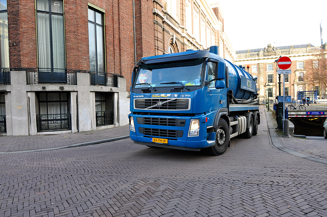 2010 Volvo FM 420 EEV 6X2