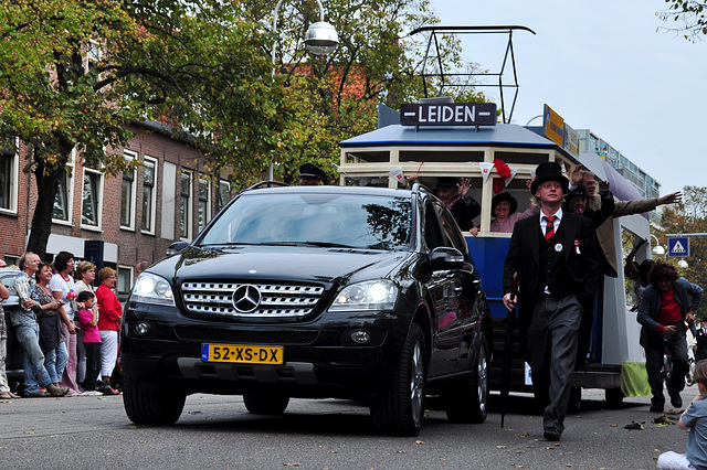 Leidens Ontzet 2011 – Parade – Tram