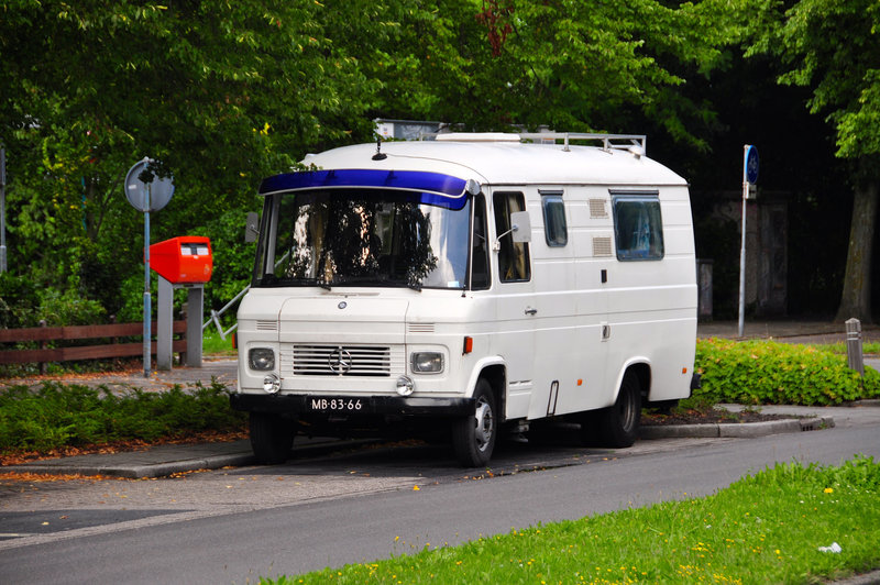 1974 Mercedes-Benz L 406 DG/35