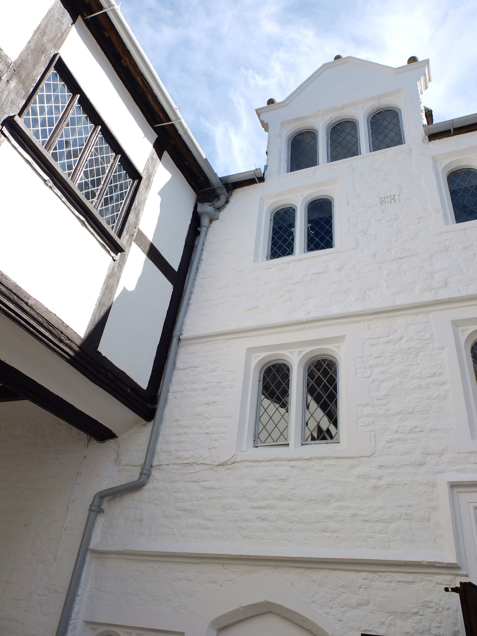 Heritage Open Days 2012 X10 Guildford Royal Grammar School Quadrangle 3