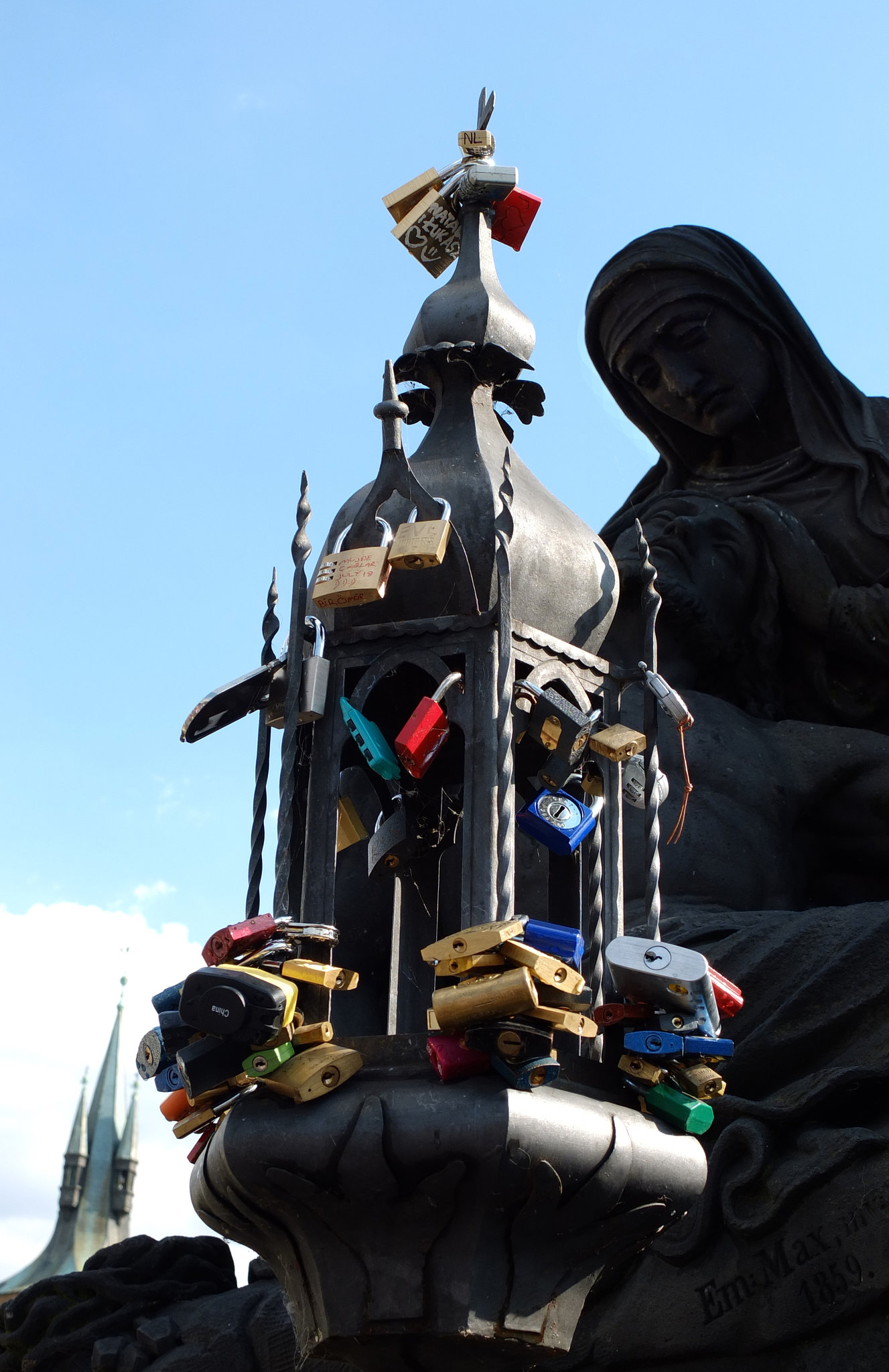 Prague X10 Charles Bridge 1