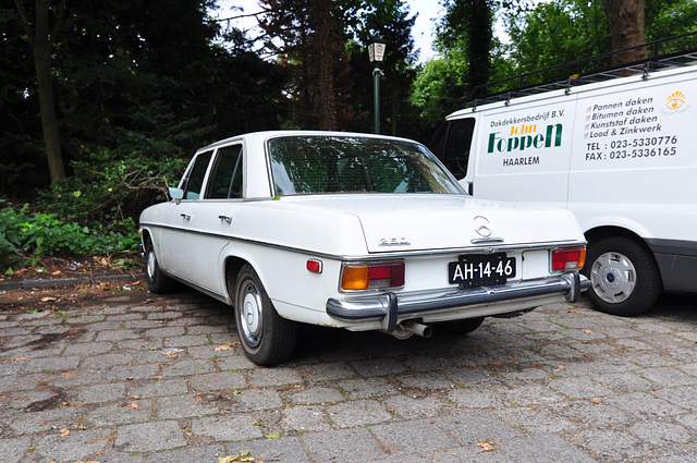 1972 Mercedes-Benz 250