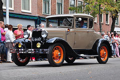 Leidens Ontzet 2011 – Parade – 1930 Ford A Coupe