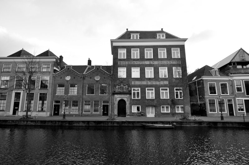 Old Rhine in Leiden