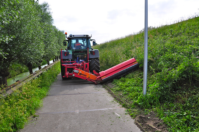 Tractor