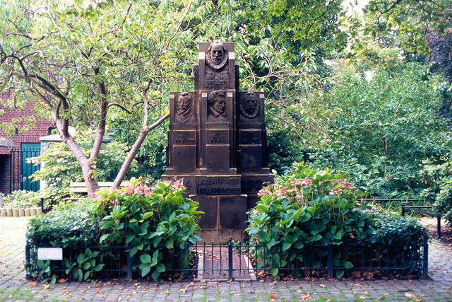 Monument for the Relief of Leiden