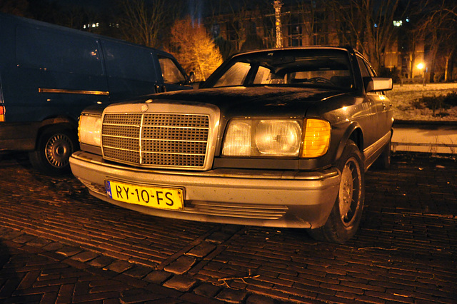 1987 Mercedes-Benz 260 SE