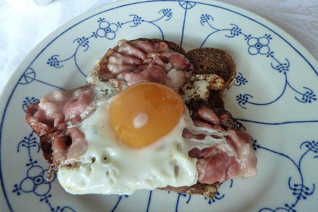 Egg and bacon