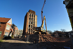 Demolition of the Van der Klaauw Laboratorium