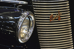 Techno Classica 2013 – 1937 Buick Special Coupé V8