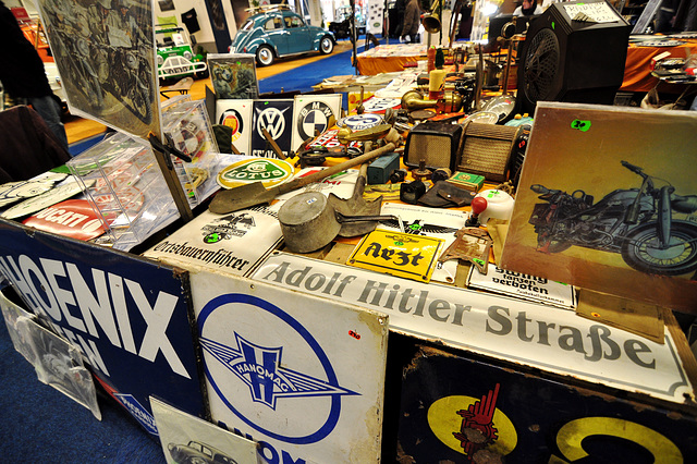 Interclassic & Topmobiel 2011 – Old signs