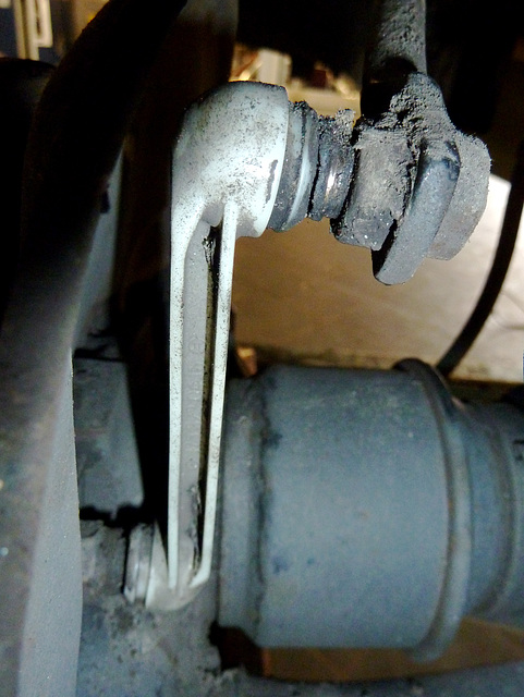 Connecting rod for the rear stabiliser bar on a Mercedes-Benz W123