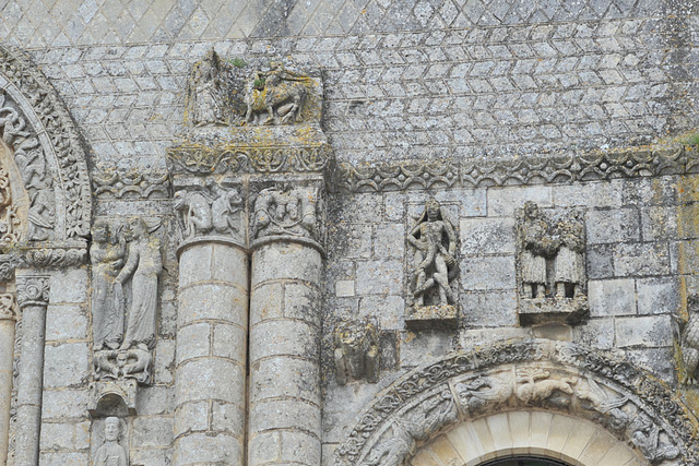 Abbatiale de St-Jouin-de-Marnes