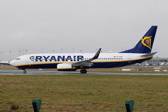 EI-EKE B737-8AS Ryanair
