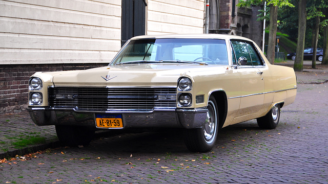 1966 Cadillac Coupe de Ville