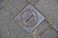 Water mains cover from 1932