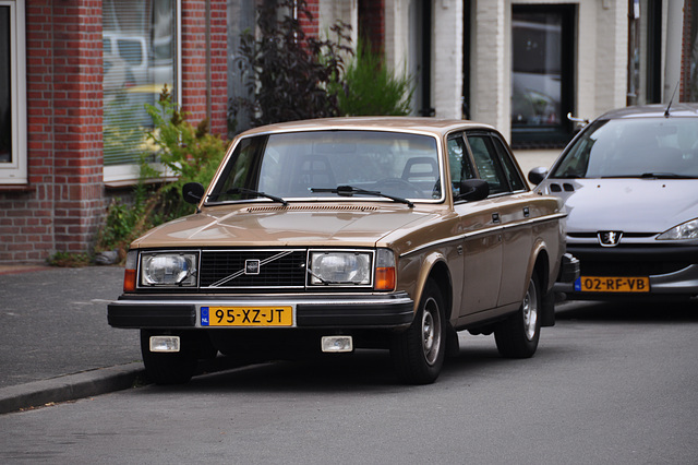 1979 Volvo 244