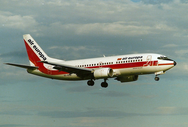 EC-ECM B737-3S3 Air Europa