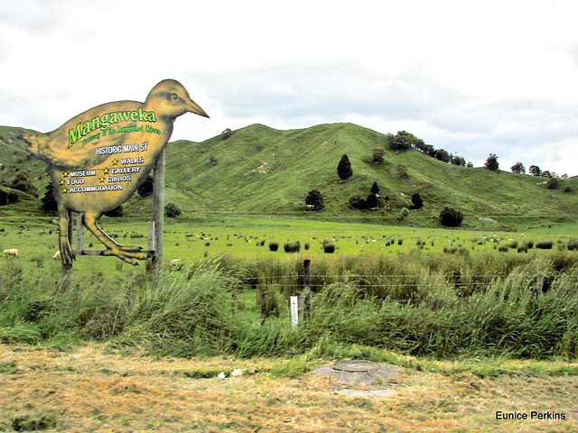 Southern entrance to Mangaweka