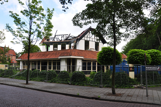 Hotel Het Witte Huis after a fire